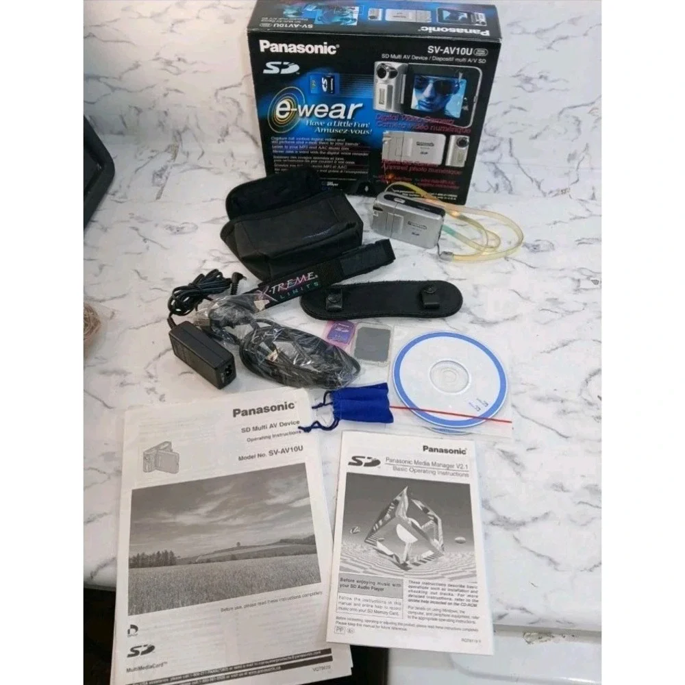 Panasonic SV-AV10 SD Multi AV Device E-Wear Fully Tested Power Cord/Accessories